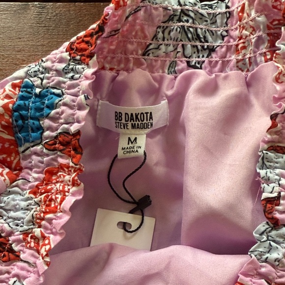 BB Dakota Floral Mini Skirt in Pink, Red, and Blue - Picture 2 of 5